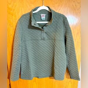 Women’s Avalanche quilted sweatshirt. Size XL. Olive green color.